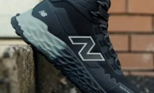 New Balance Cremorne Sepatu Safety Sporty dengan Kenyamanan Fresh Foam